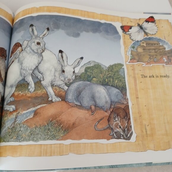 On Noah's Ark by Jan Brett - Picture 3 of 8